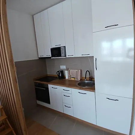 Apartament Paradiso - Besplatan Parking Nowy Sad
